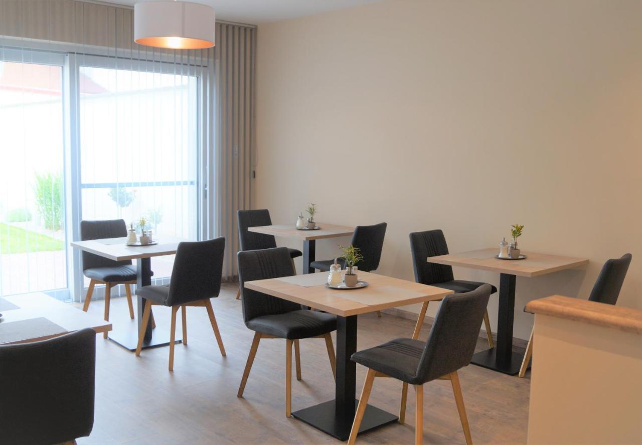 Gaestehaus Gisch Sandra Podersdorf am See Luaran gambar